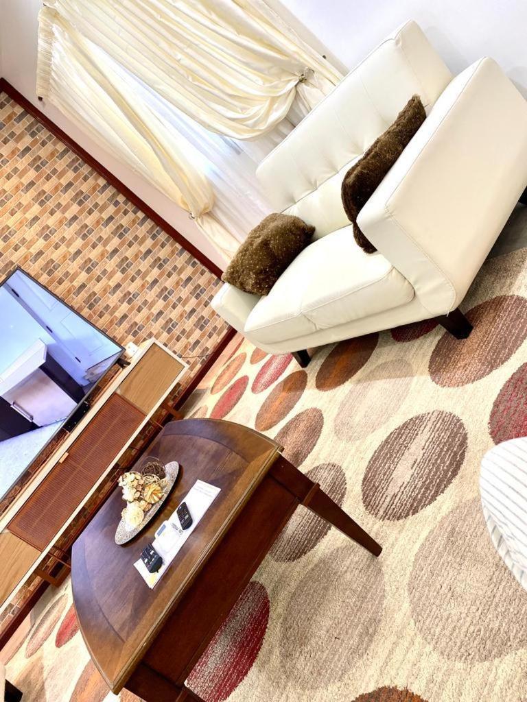 Luxury Suites Chester One Dakar Exterior foto